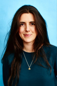 Natalie Holt