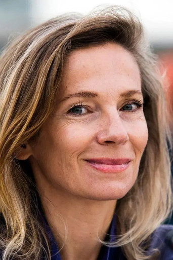 Joanna Bator